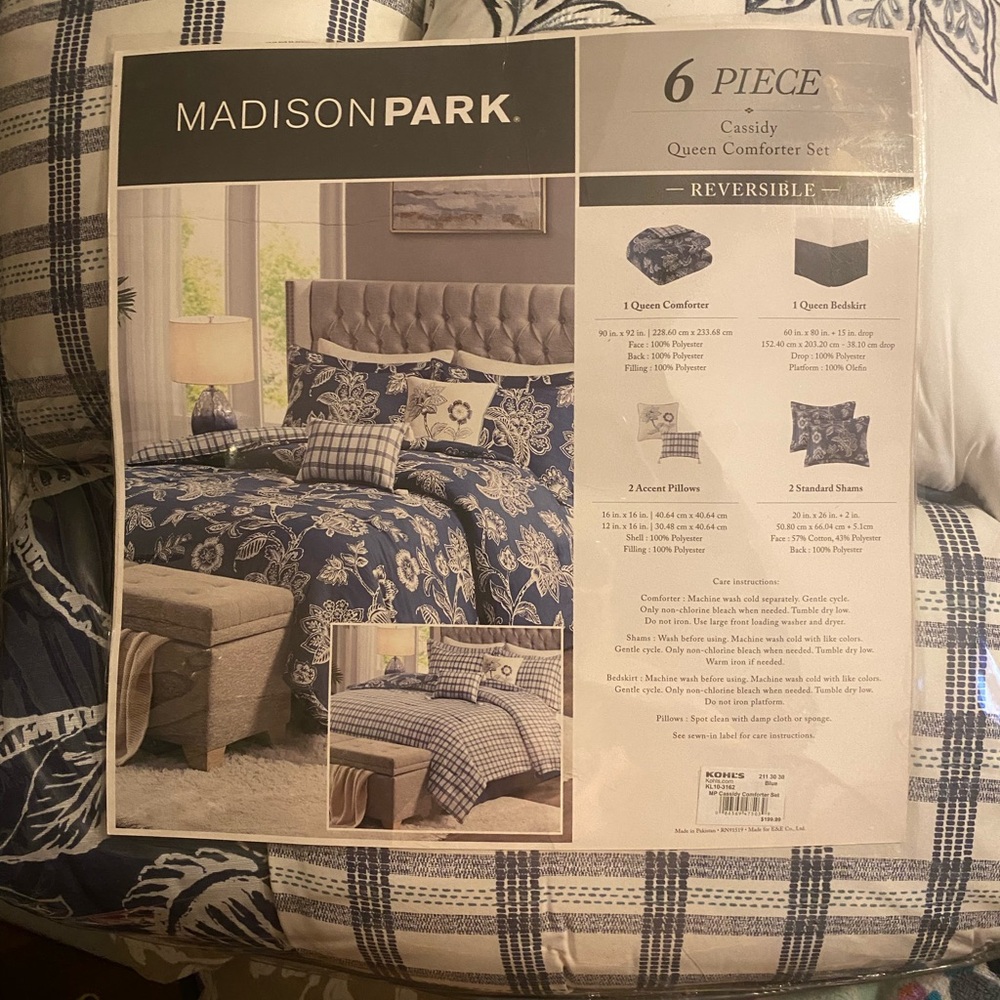 Madison Park Blue and White Queen Comforter Set